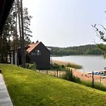 Mazurski Dom Nad Jeziorem & Sauna By Downtown Сasa de vacaciones *