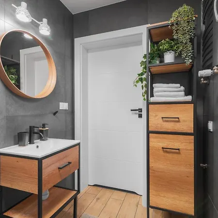 Mazurski Dom Nad Jeziorem & Sauna By Downtown Feriehus Tomaszkowo