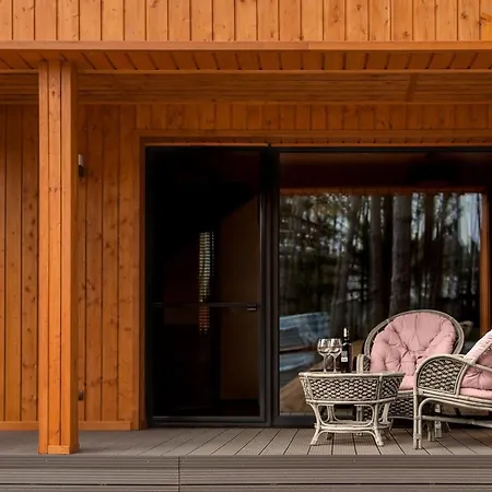 Mazurski Dom Nad Jeziorem & Sauna By Downtown *