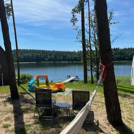 Feriehus Mazurski Dom Nad Jeziorem & Sauna By Downtown