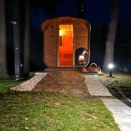 בית נופש Mazurski Dom Nad Jeziorem & Sauna - Plaza, Lodka, Kajak, Grill