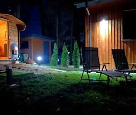 Сasa de vacaciones Mazurski Dom Nad Jeziorem & Sauna By Downtown Tomaszkowo