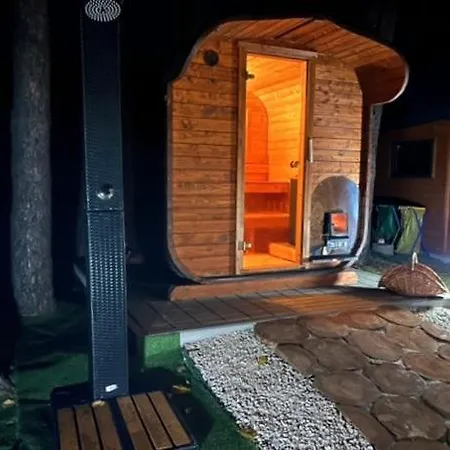 Mazurski Dom Nad Jeziorem & Sauna By Downtown Feriehus