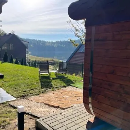 Feriehus Mazurski Dom Nad Jeziorem & Sauna By Downtown *