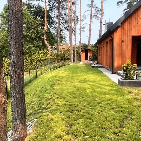 בית נופש Mazurski Dom Nad Jeziorem & Sauna - Plaza, Lodka, Kajak, Grill