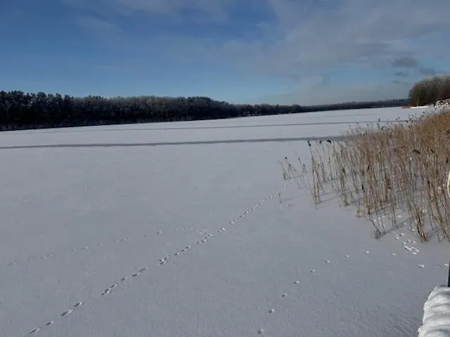 Сasa de vacaciones Mazurski Dom Nad Jeziorem & Sauna By Downtown Tomaszkowo